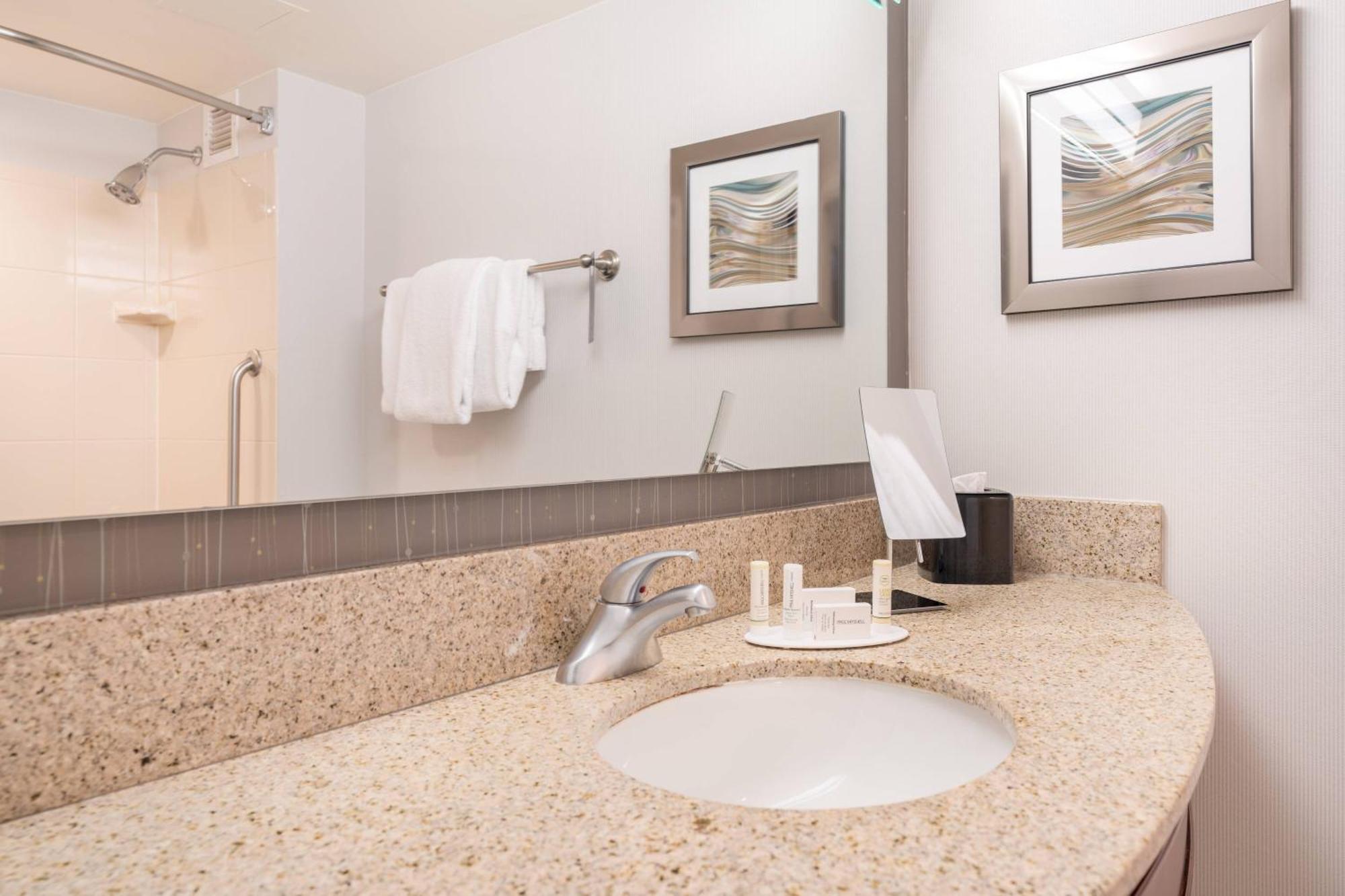 Courtyard By Marriott Silver Spring Downtown Dış mekan fotoğraf